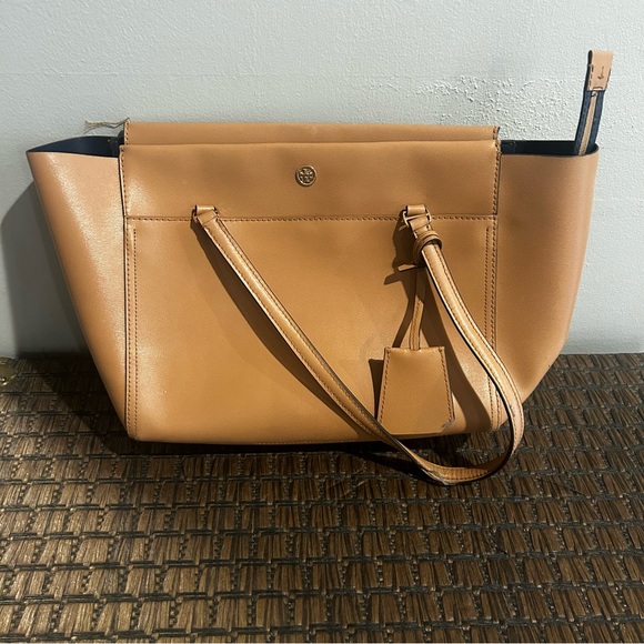 Caramel brown Tory Burch bag - Picture 1 of 5